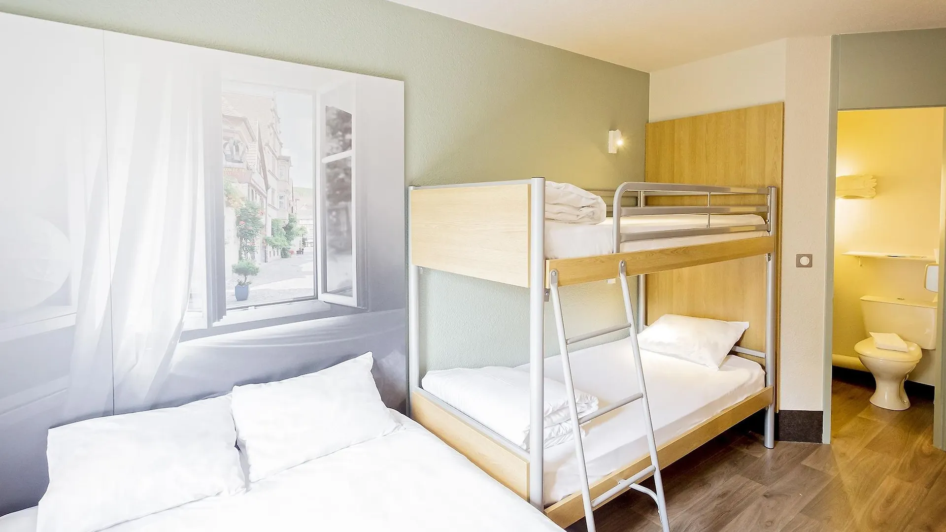 **  B&B Hotel Aix-En-Provence Pont De L'Arc Frankrike