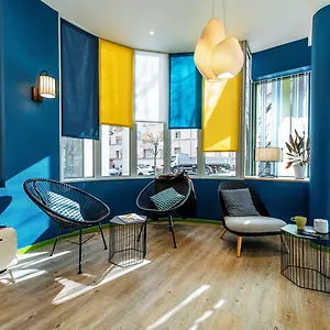 https://kyriad-lyon-croix-rousse.hotels-rhonealpes.com