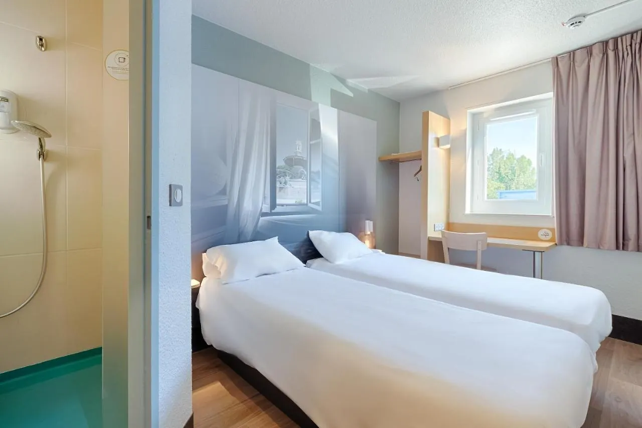 **  B&B Hotel Aix-En-Provence Pont De L'Arc France