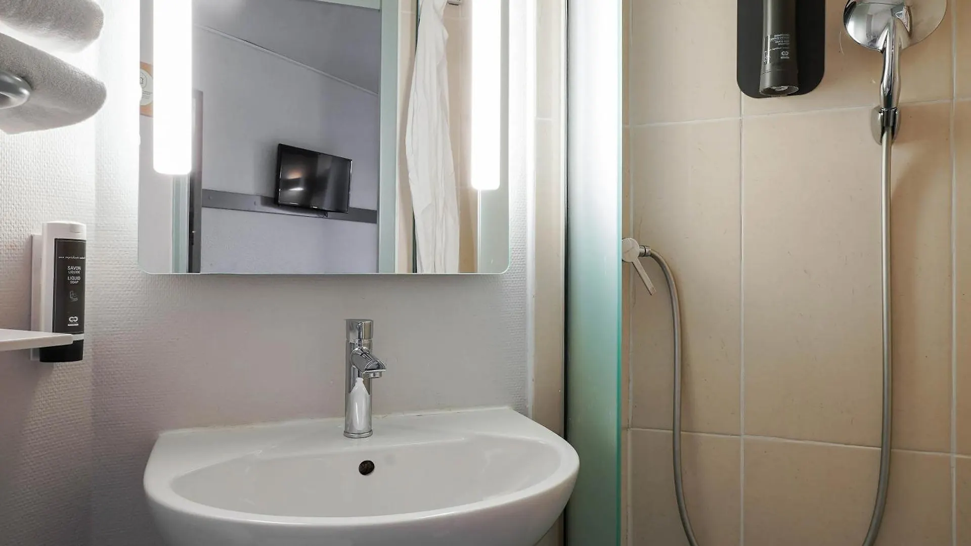 B&B Hotel Aix-En-Provence Pont De L'Arc