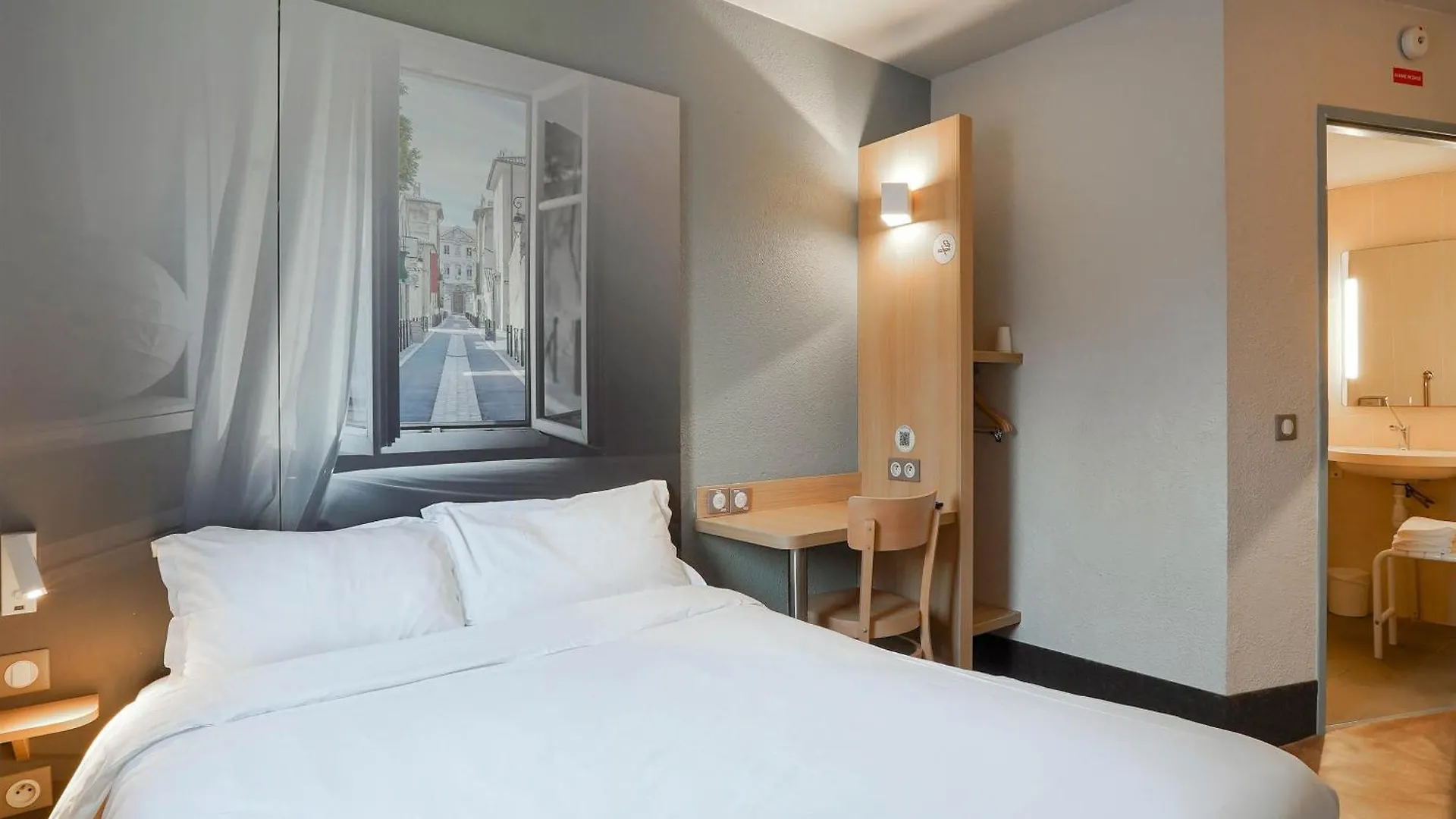 B&B Hotel Aix-En-Provence Pont De L'Arc