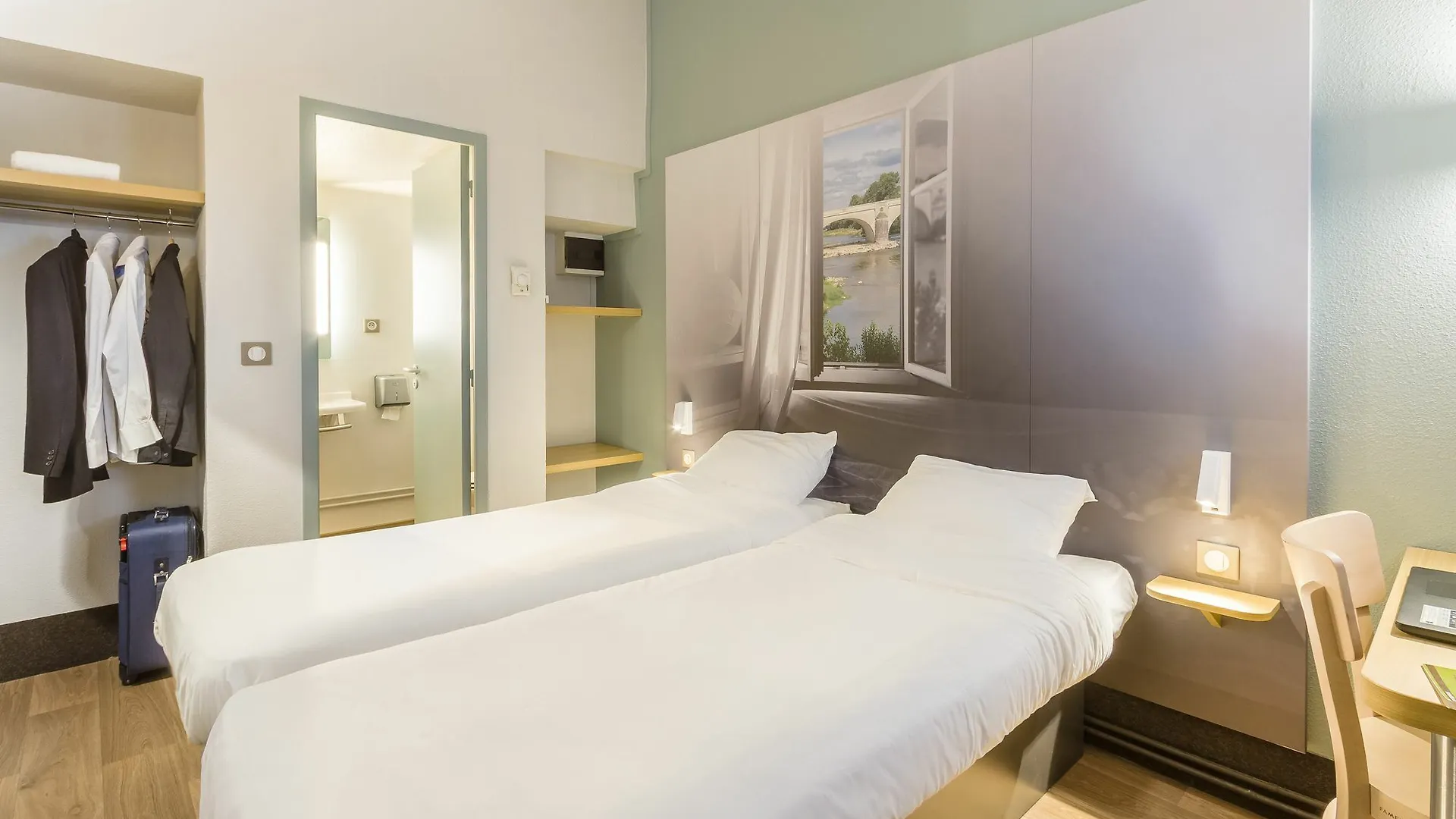B&B Hotel Aix-En-Provence Pont De L'Arc